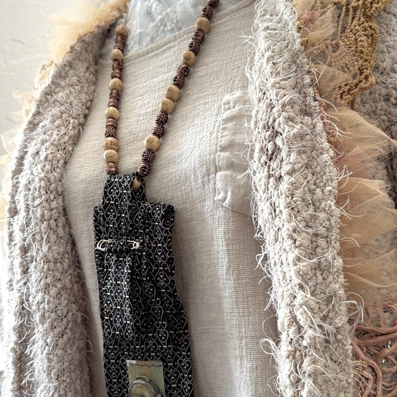 Upcycled Reworked Tie with Vintage Watch Steampunk Style - Picture 12 of 16